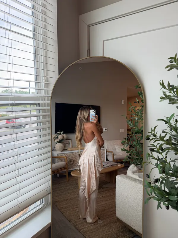 Revolve Set Two-Piece - Image 2