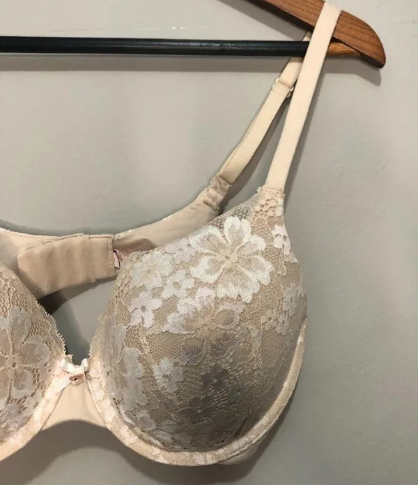 Victoria's Secret Pushup Bar in Floral Lace Cream & White 34D - Image 2