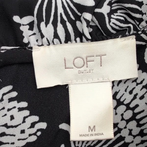 Loft Sleeveless Loose Fit Black and White Floral Top - Image 8