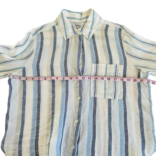 Madewell Linen Easy Y-Neck Button Up Shirt in Blue Mixed Stripe Women’s Small - Image 4