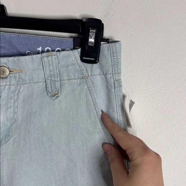 GAP 1969 Boyfriend Flare Low Rise Light Blue Denim Japanese Jeans sz Junior 1 - Image 3