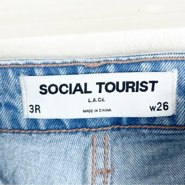 SOCIAL TOURIST Blue Ultra High Rise Baggy Hearts Patches Wide Leg Jeans 26 Boho - Image 3