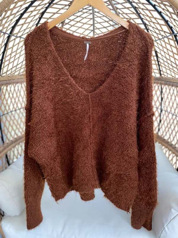 Free People Women’s Icing V Pull Over Sweater Size Medium - Image 2