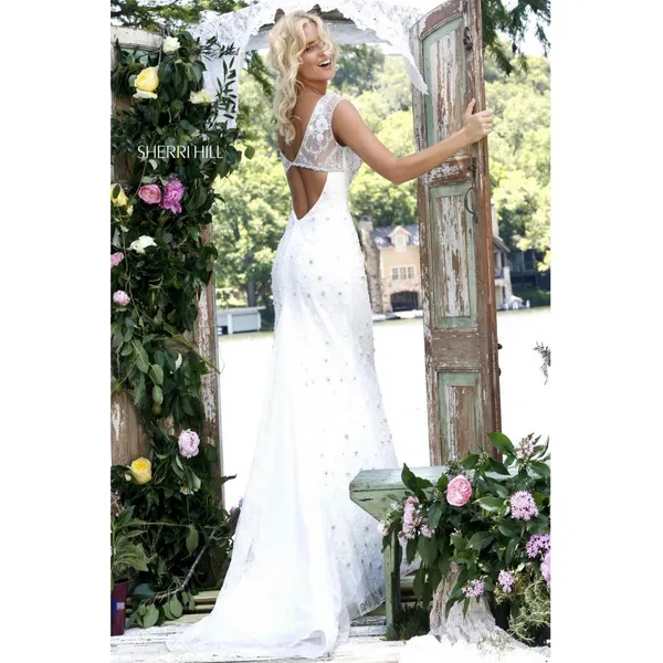 Sherri Hill Style 50069 Ivory Lace Mermaid Gown Size 2 - Image 4
