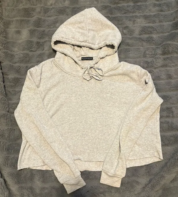 Brandy Melville Gray Cropped Hoodie Raw Hem Oversized - Image 3