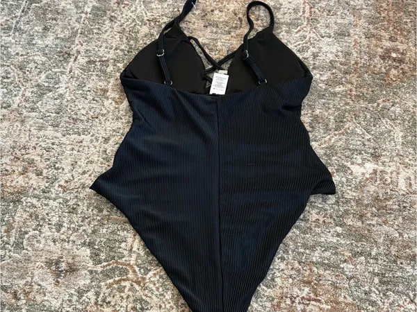 Anthropologie Dippin Daisys Bliss Ribbed One Piece Black Swimsuit Medium - Image 4