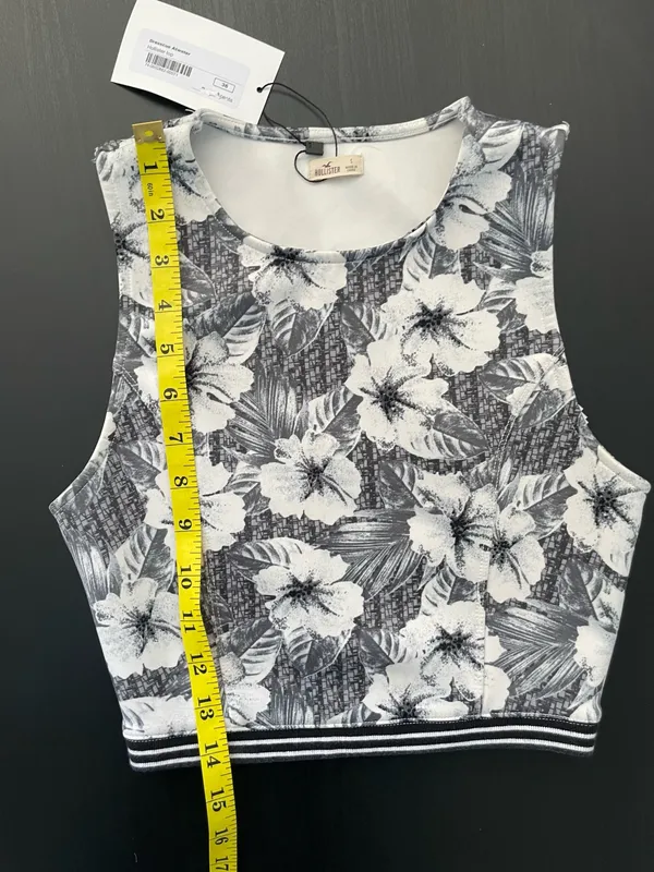Hollister Top ( Small) - Image 7