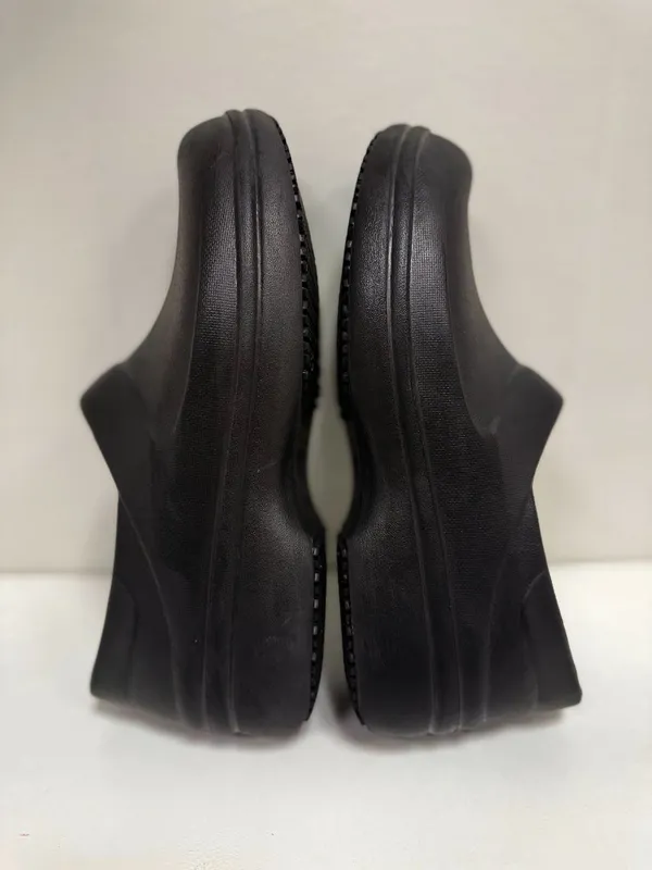 Crocs at Work Neria Pro II Slip Resistant Clog - Image 5