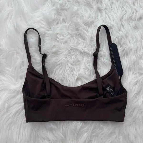 Nike Skims Matte Micro Scoop Bra Dark Sepia Size XS - Image 4