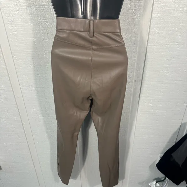 Zara Women’s Tan Skinny Faux Leather Pants Size Medium NWOT - Image 7