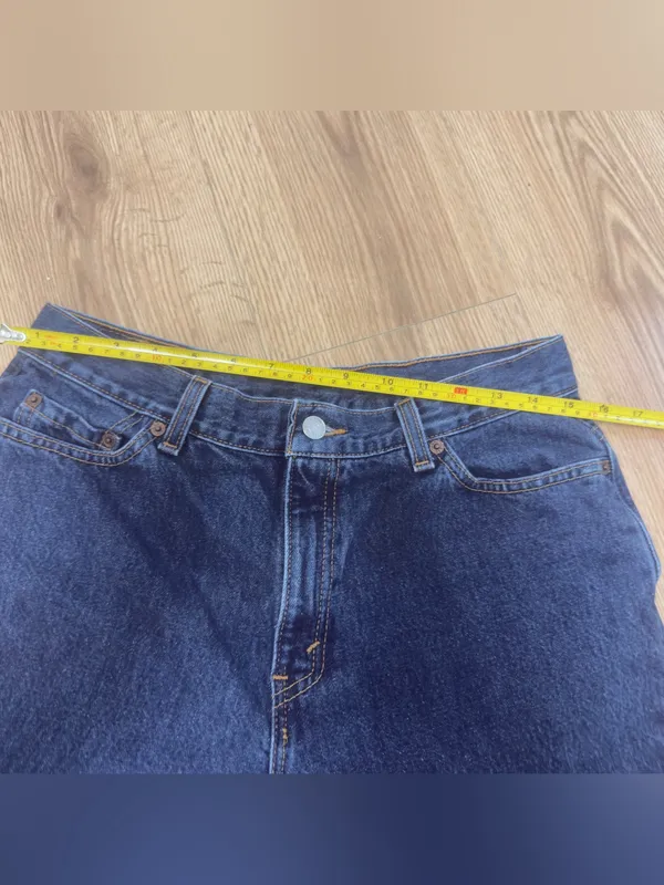 Vintage Levi's 512 Slim Fit Tapered Leg Jeans in‎ Dark Indigo Wash - Image 6