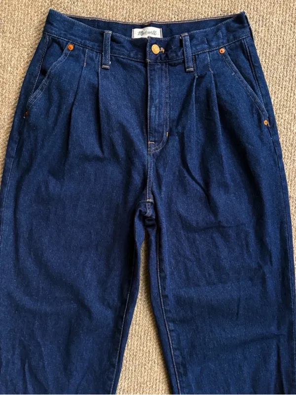 Like New Madewell Baggy Straight Jeans Size 28 - Image 6