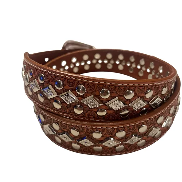 Concho Cowgirl Leather Belt with Silver Studded Hardware - Image 5