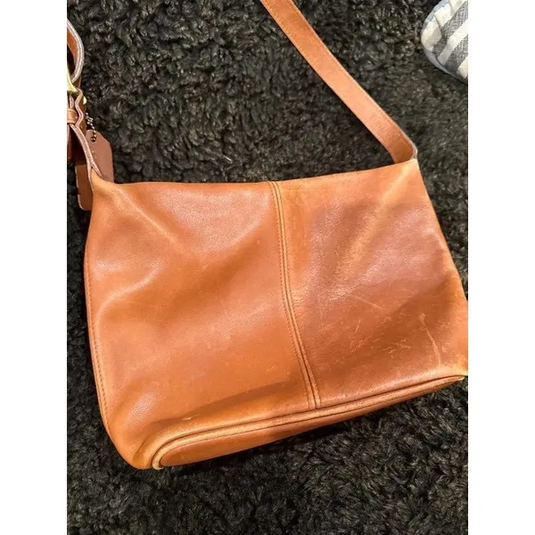 Coach vintage bucket bag, cognac color - Image 2