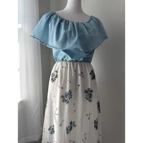 Blue & White Floral Print Ruffle Top Maxi Dress - Image 4
