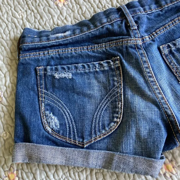 Hollister denim shorts size 0 - Image 7