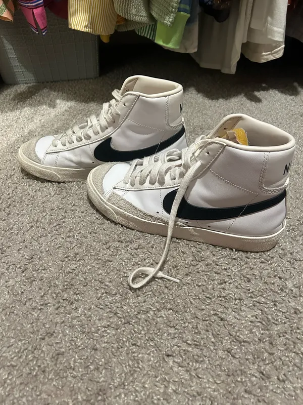 Nike Blazer Mid 77 - Image 2