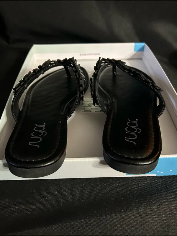 Sugar Finesse Women’s Black Daisy Floral Thong Sandals SZ 9 BNIB - Image 8
