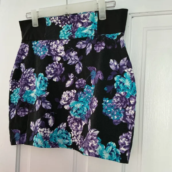 No Boundaries Mini Skirt - Image 3