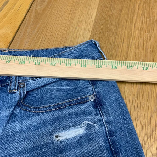 American Eagle Tomgirl Distressed Straight Leg Jeans Blue Button Fly Size 6‎ Reg - Image 3
