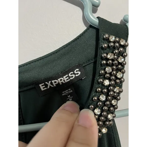 Express Hunter Green Sleeveless Halter Top with Embellished Neckline Medium - Image 7