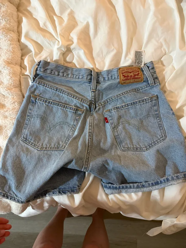 Levi’s 501 Shorts - Image 2