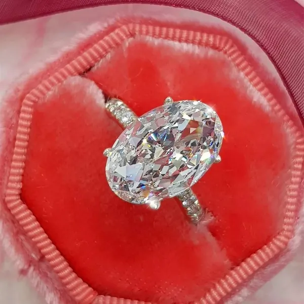 2ct solitaire Diamond Cz ring - Image 5