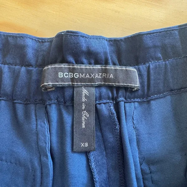BCBGMAXAZRIA Navy Satin Jogger Pants Cuffed Tapered XS JUF2D730 Sporty Casual - Image 6