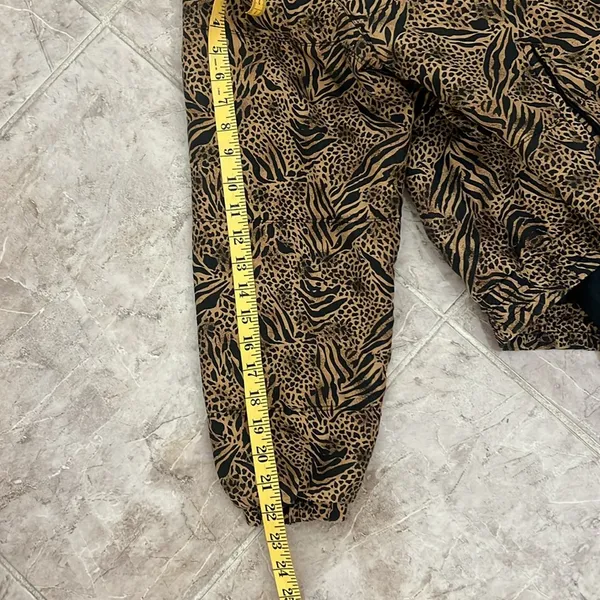 VTG Y2K Women Animal Print oversized Jacket Size S - Image 8