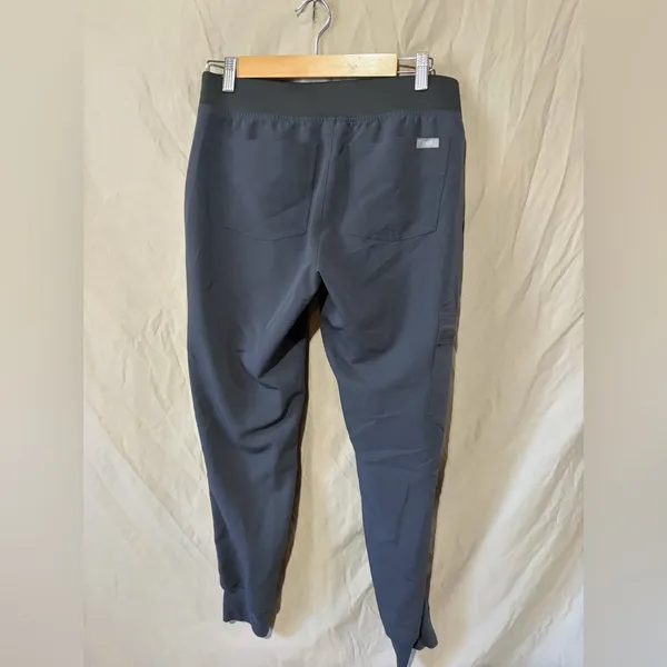 Figs joggers - Image 2