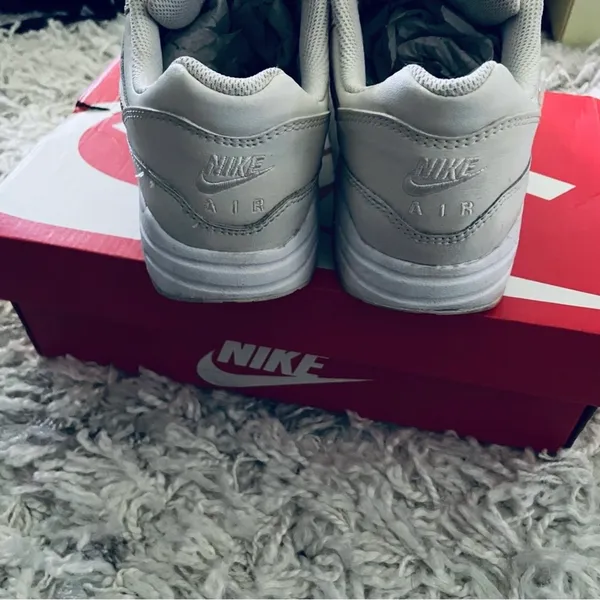Nike Air Max 1 Sneakers - Image 3