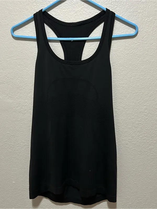 Lululemon Swiftly Tech Racerback Tank Black Size 8 Seamless Running - Image 4