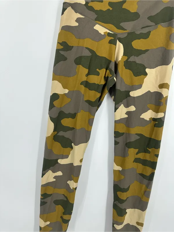 Aerie Camouflage Real Me Leggings Size Medium Gym Training Workout - Image 4