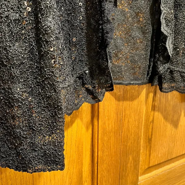 Dressbarn Collection Elegant Black Lace Sequin Cropped Jacket - Size Large - Image 5