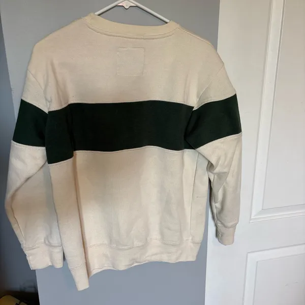 Cream and Green long sleeved top from New York - Image 2