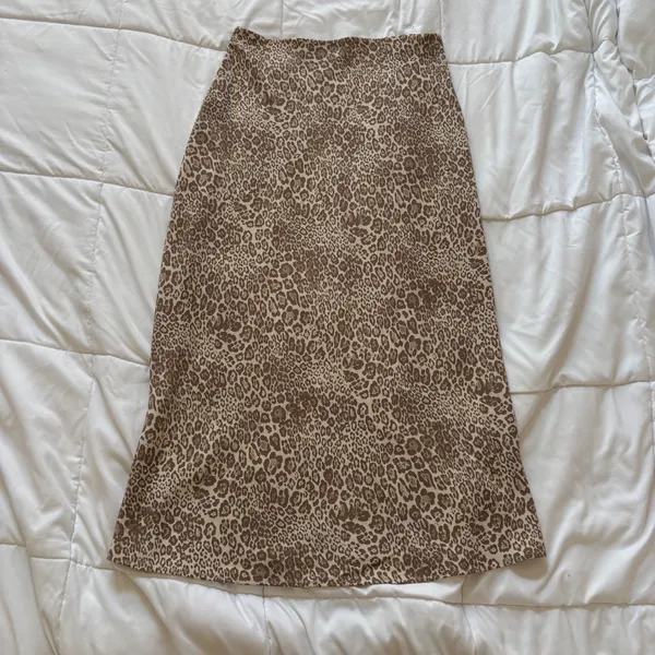 Rachel‎ Zoe Maxi Skirt Womens 8 Leopard Beige Brown Animal Whimsy Quiet Luxury - Image 7