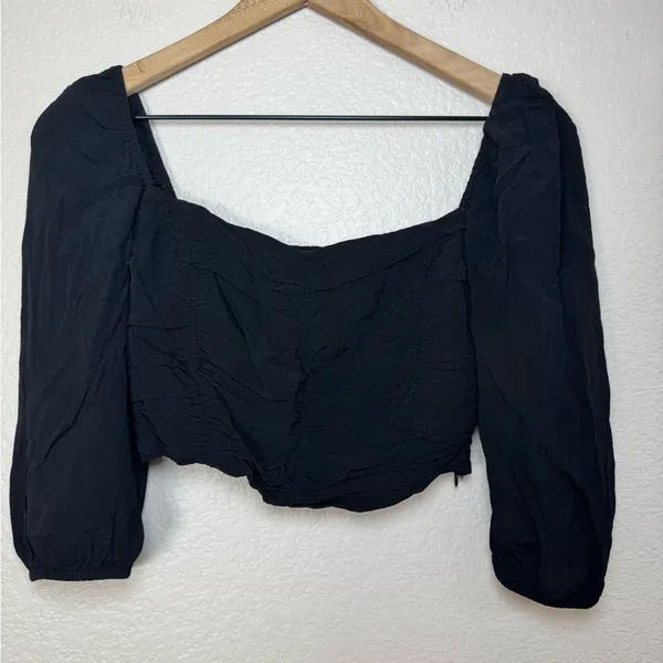 Aritzia Wilfred Lolita Blouse Smocked Cropped Black size Small $110 - Image 8