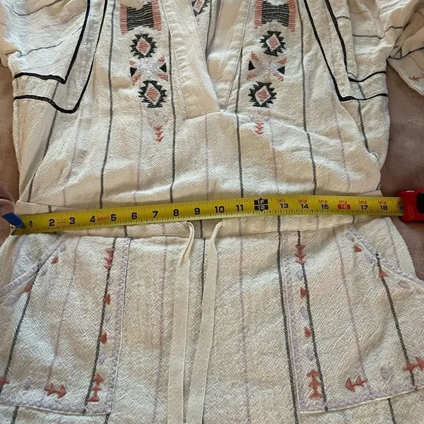 Free People Baja Boho Aztec Embroidered Crean V Neck Romper Size S/P - Image 7