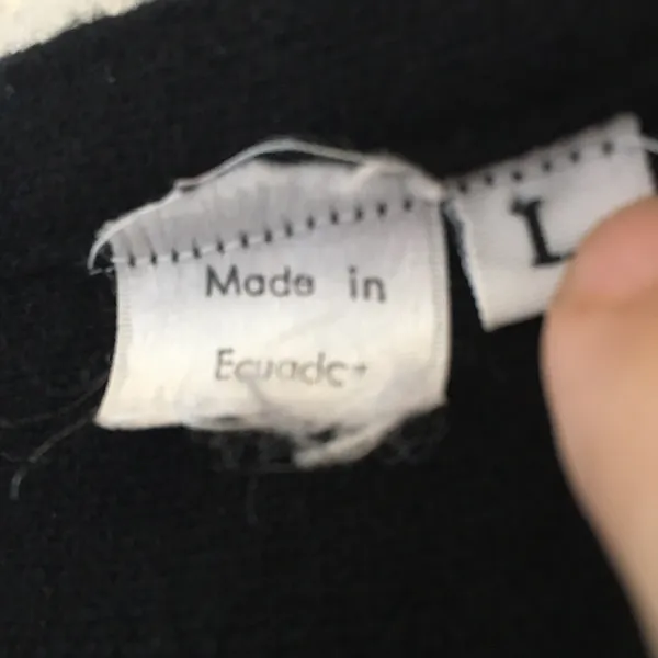 FINAL MARKDOWN Unique ladies vest large Black - Image 3
