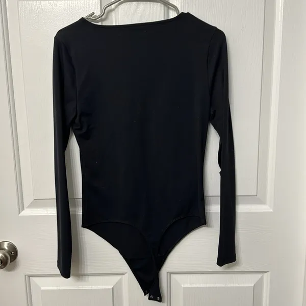 Abercrombie bodysuit with hardware - Image 7