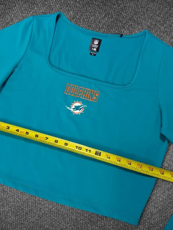 NFL Team Apparel Miami Dolphins Women’s XL Crop Top - Image 7