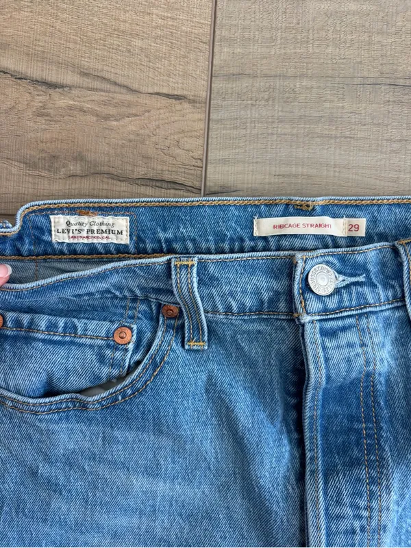 Levi’s Premium Denim Ribcage Straight Ankle Medium Wash Blue Distressed Jeans 29 - Image 6