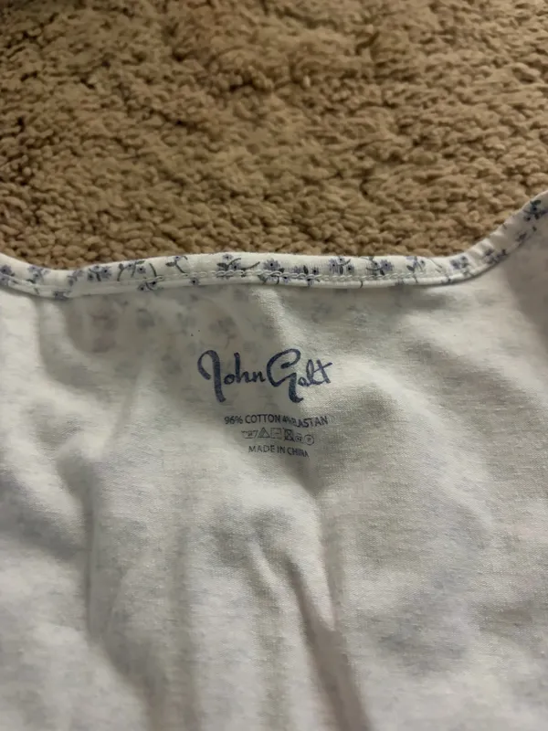 Brandy Melville Top White Blue Floral - Image 2