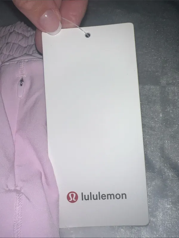 Lululemon Hotty Hot HR Lined Short 2.5” Size 6 - Image 2