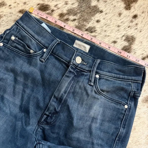 MOTHER Mother the vamp fray‎ jeans in crack the whip Size 26 - Image 11