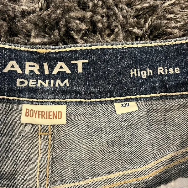 🌺NWT ARIAT HAVEN 3IN DENIM SHORTS SIZE 33🌺 - Image 4