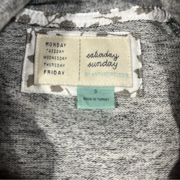 Saturday Sunday By Anthropologie Grey Long Sleeve Sweater; Small Women’s - Image 6