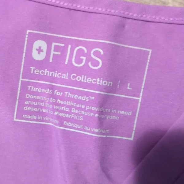 Figs Catarina Lavender Scrub Top Size Large - Image 4
