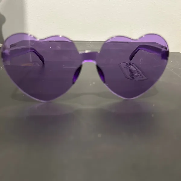 Purple Heart-Shaped Rimless Sunglasses - Image 2
