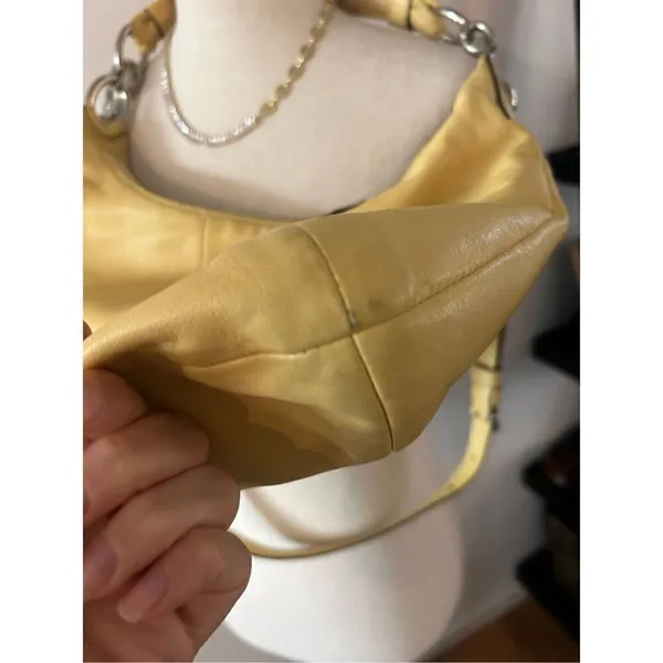 Coach yellow hobo shoulder bag leather - Image 4